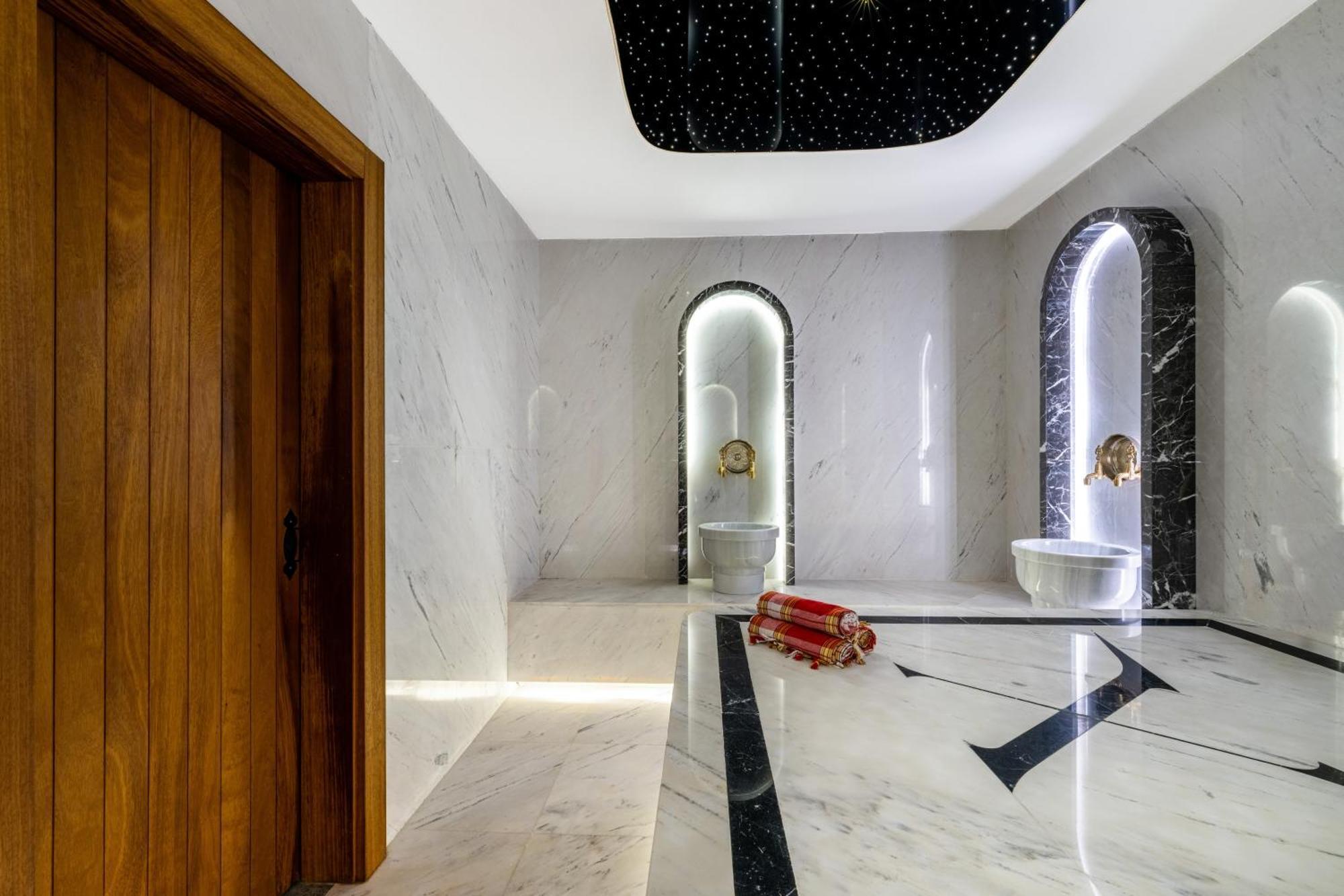 Lexia Hotels Antalya Buitenkant foto