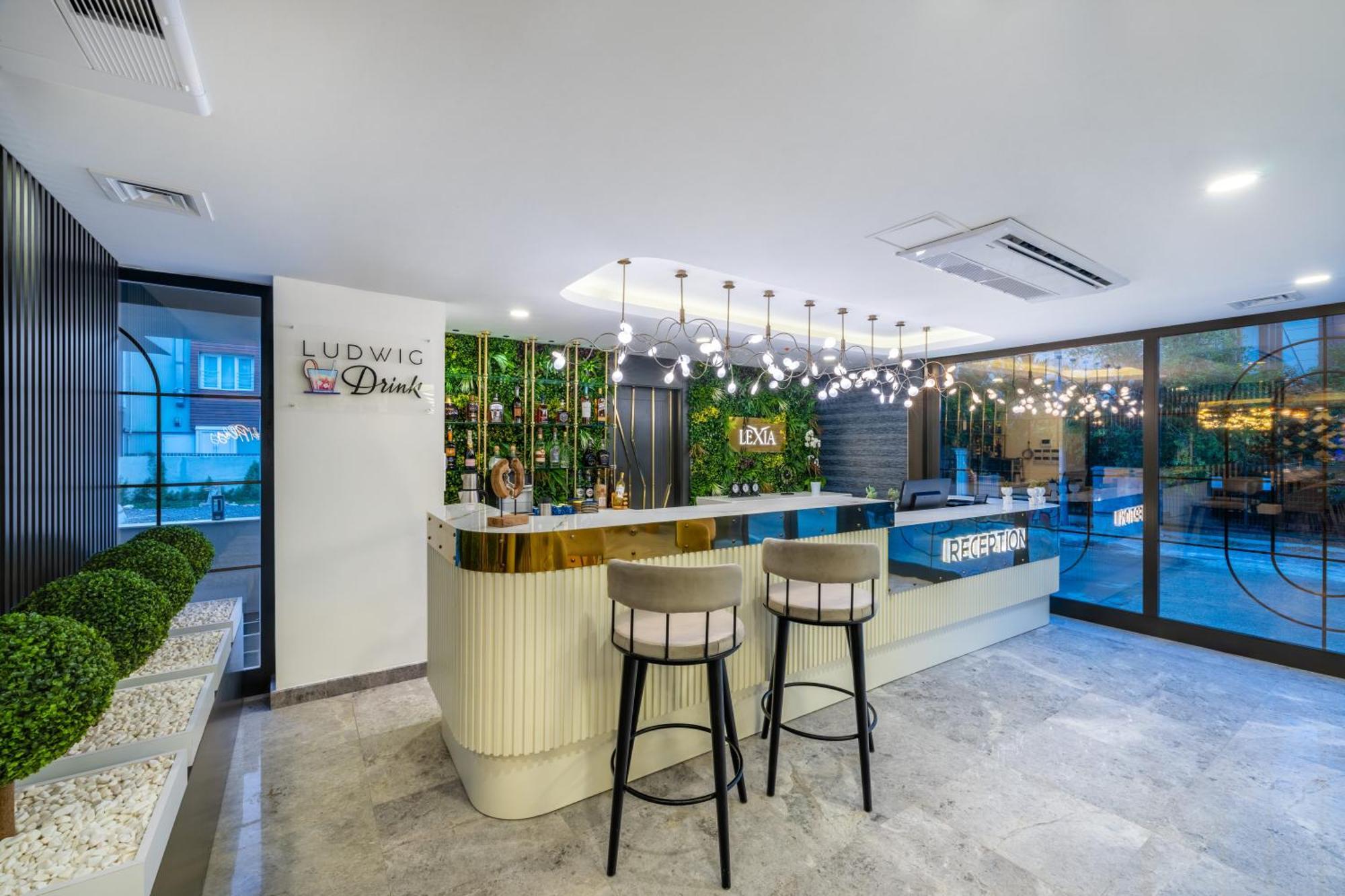 Lexia Hotels Antalya Buitenkant foto